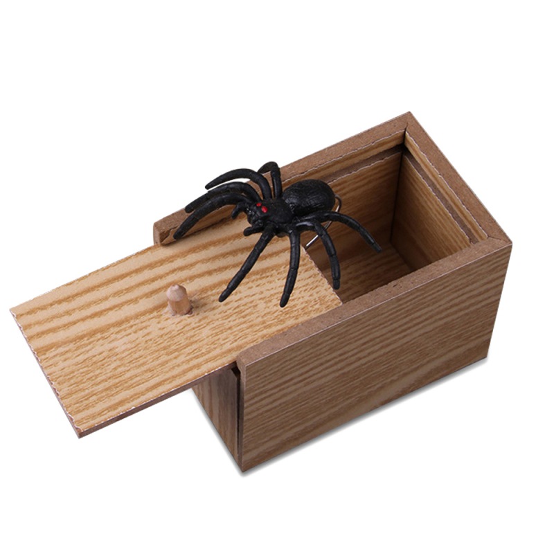 Fun Scare Box With Spider Hidden Prank Wooden Scare Joke Trick Scary Toys Gift